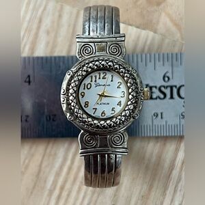 Fashion Watch Geneva Platinum Brand